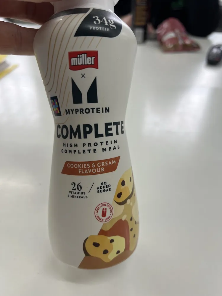 COMPLETE HIGH PROTEIN COMPLETE MEAL COOKIES & CREAM FLAVOUR