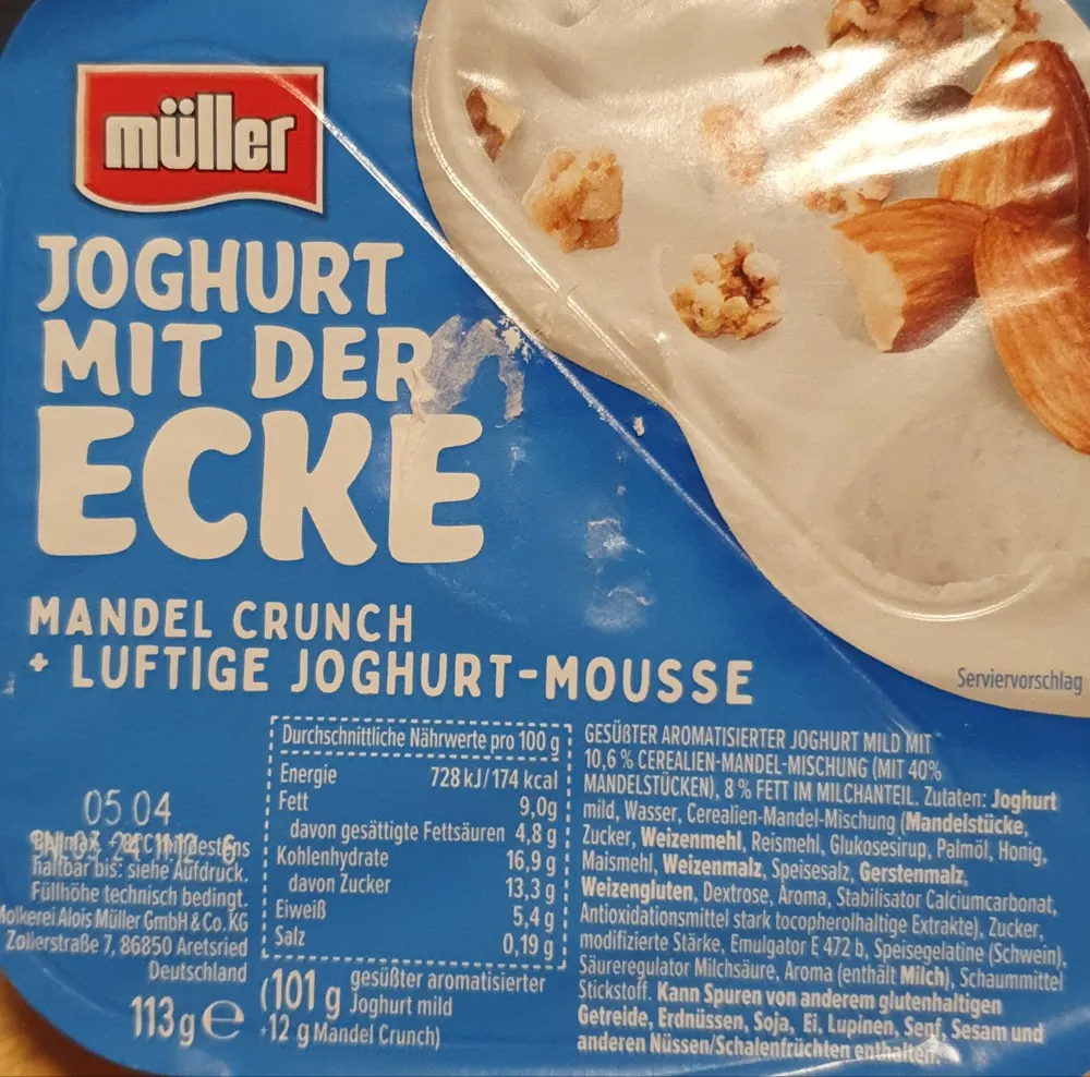 Joghurt mit der Ecke Mandel Crunch + luftige Joghurt-Mousse