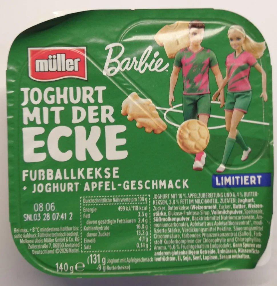 Joghurt mit der Ecke Barbie Fußball