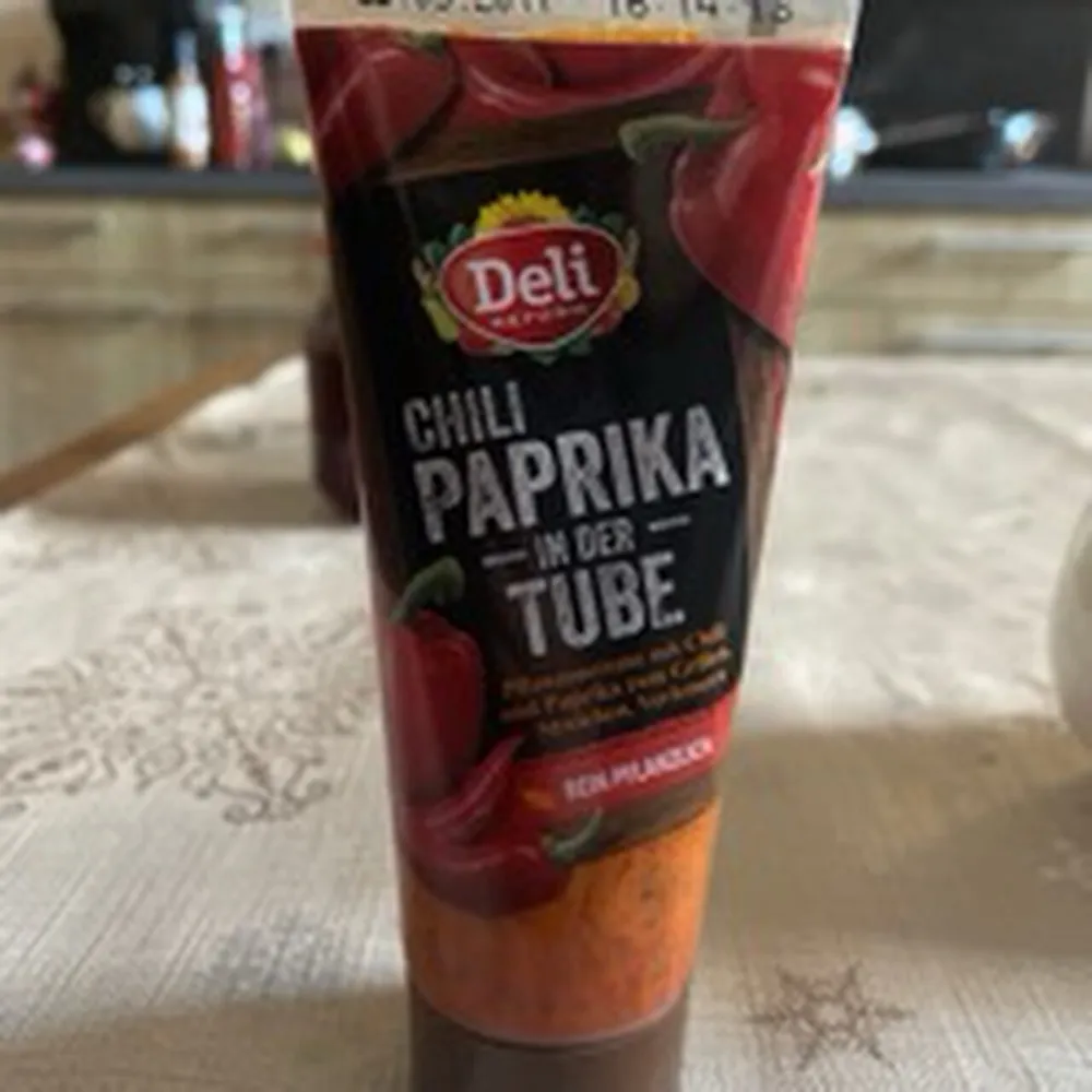 Chili Paprika in der Tube