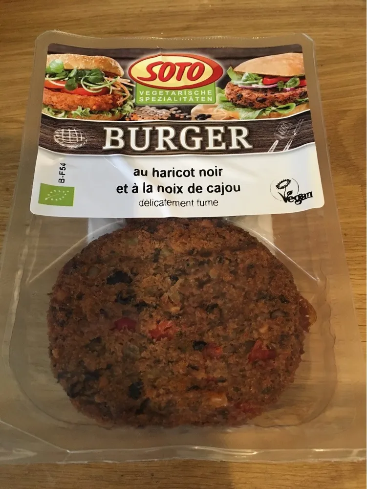 Burger au haricot noir et à la noix de cajou