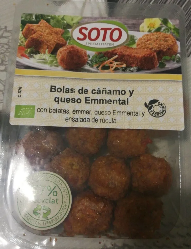Bolas de cáñamo y queso emmental