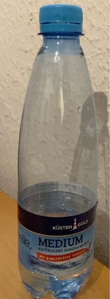 Medium Natürliches Mineralwasser