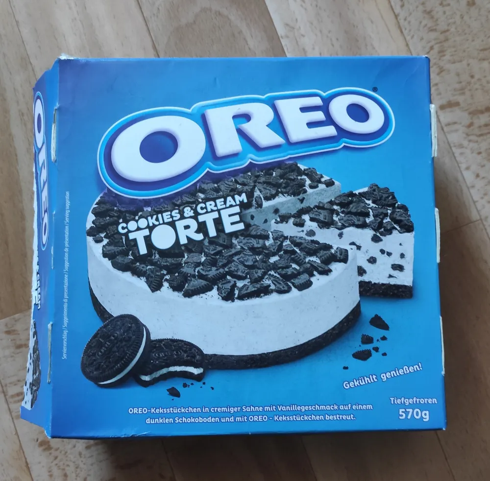 Cookies & Cream Torte