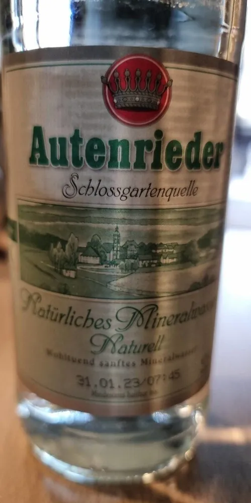 Augenlider Schlossgartenquelle Naturell