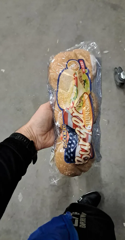 Sesame burger buns