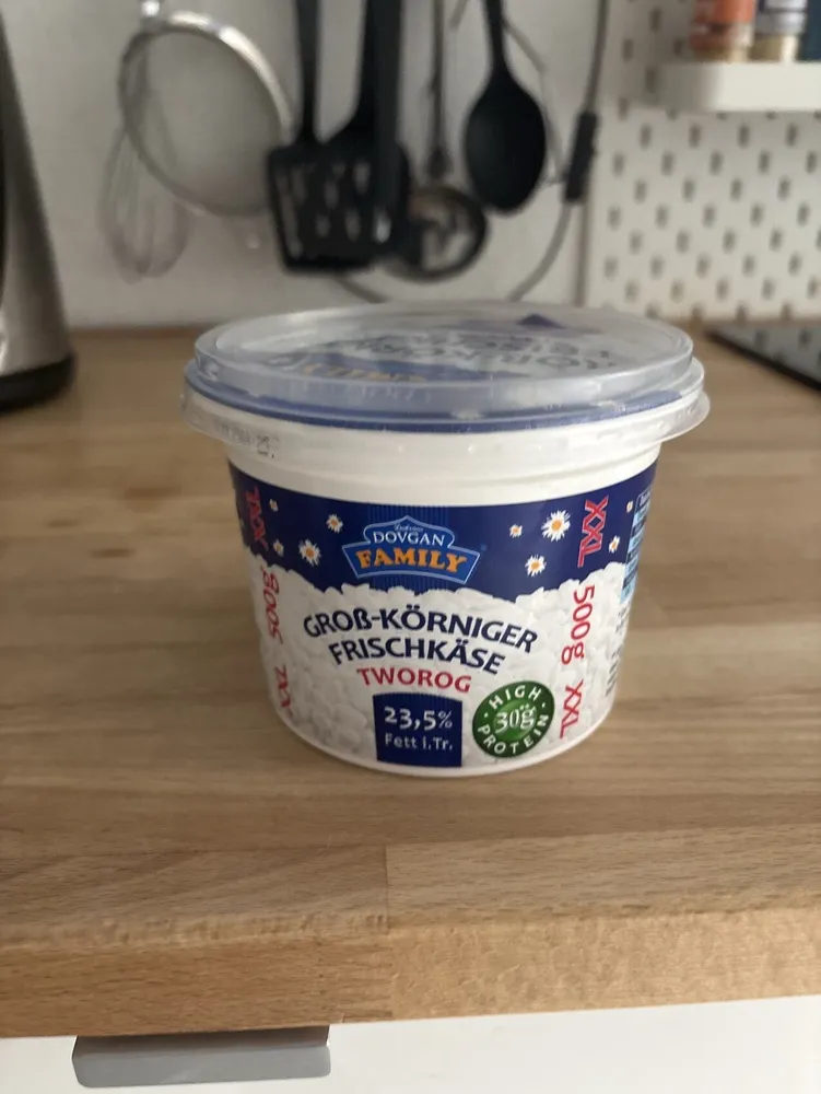 Groß-Körniger Frischkäse Tworog