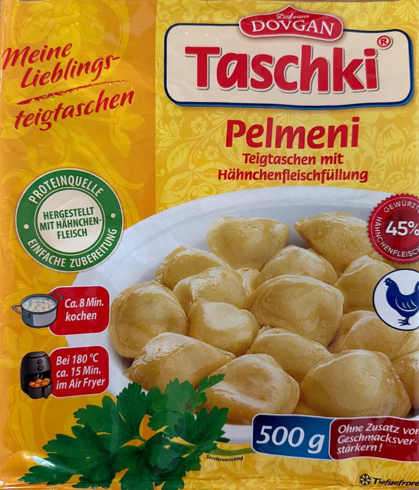 Pelmeni mit Hähnchenfleischfüllung
