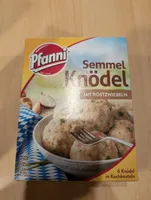 Semmel Knödel mit Röstzwiebeln