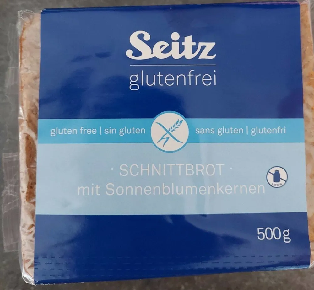 Schnittbrot mit Sonnenblumenkernen