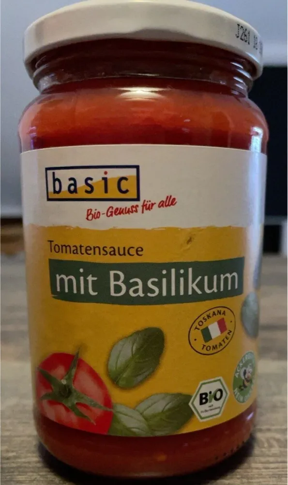 Tomatensauce mit Basilicum