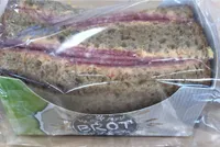 Mehrkornbrot Premium Geflügelsalamie und Ajvar