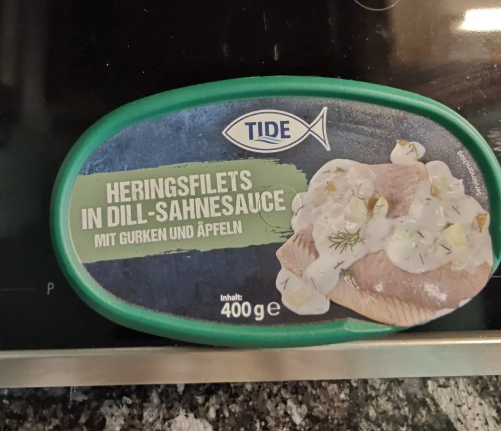 Heringsfilets in dillsahnsauce