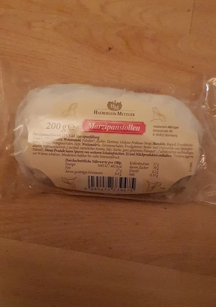 Marzipanstollen