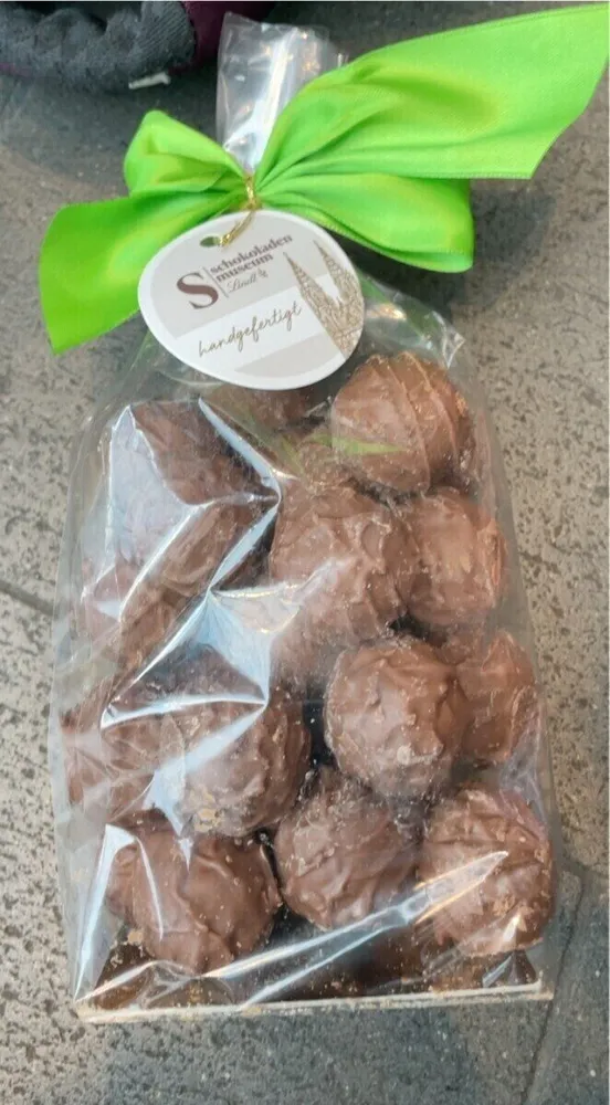 SchokoladenKugel VM Mit Schleife
