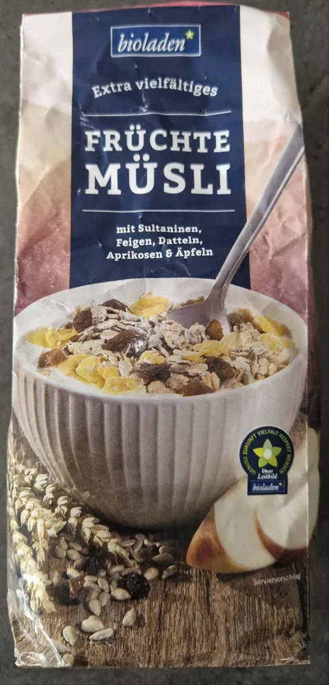 Früchte Müsli