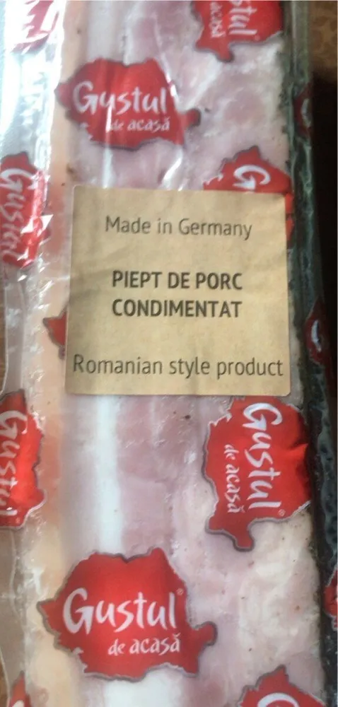 Schweinebauch gepökelt und gekocht