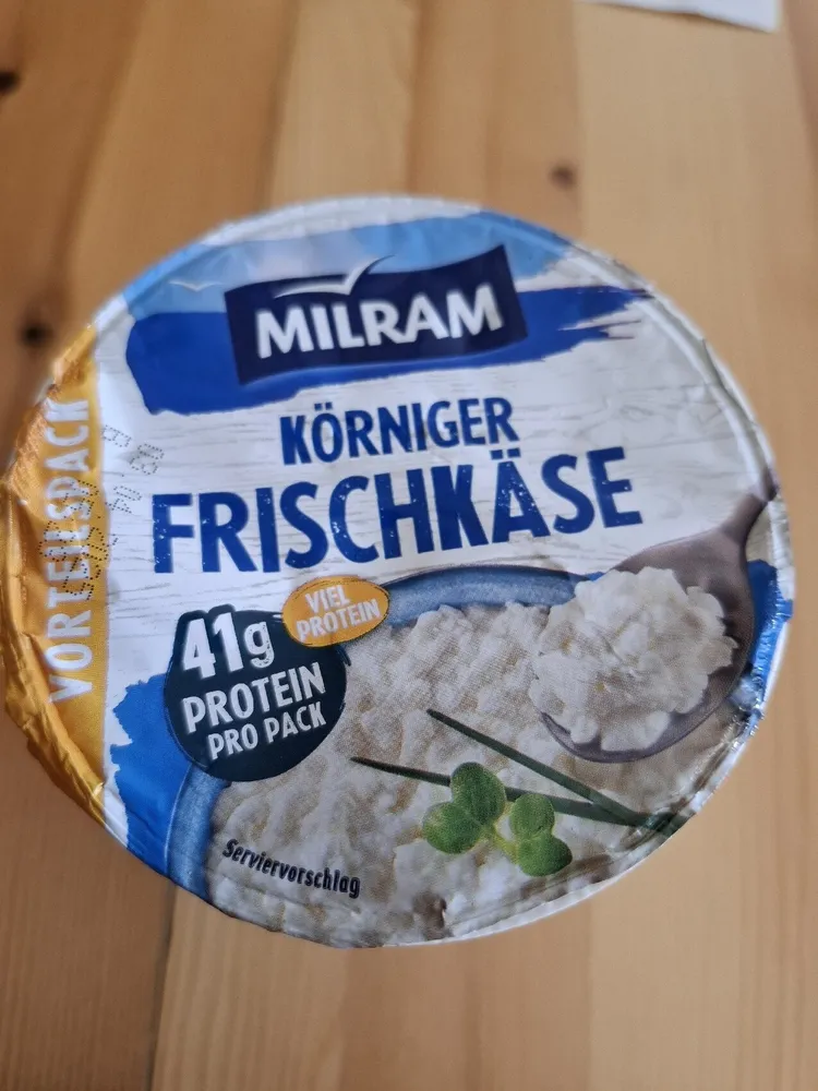 körniger frischkäse