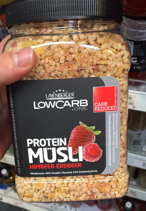 Protein muesli himbeer erdbeer