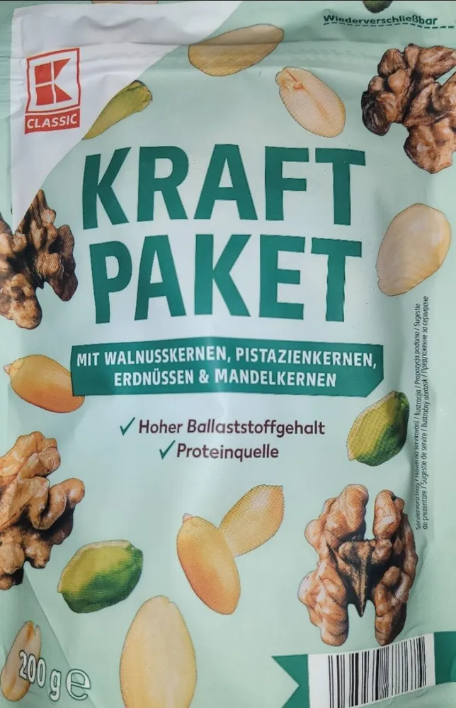 KRAFTPAKET MIT WALNUSSKERNEN, PISTAZIENKERNEN, ERDNÜSSEN & MANDELKERNEN
