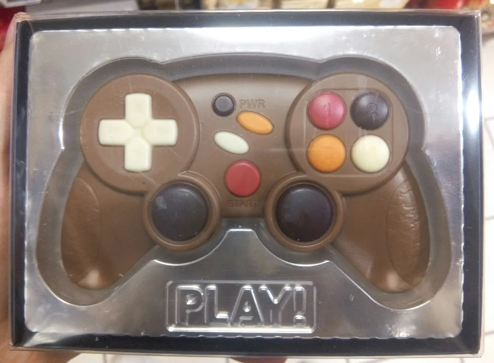 Manette de jeu chocolat au lait