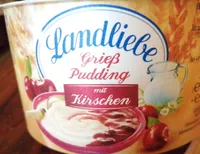 Grieß Pudding mit Kirschen