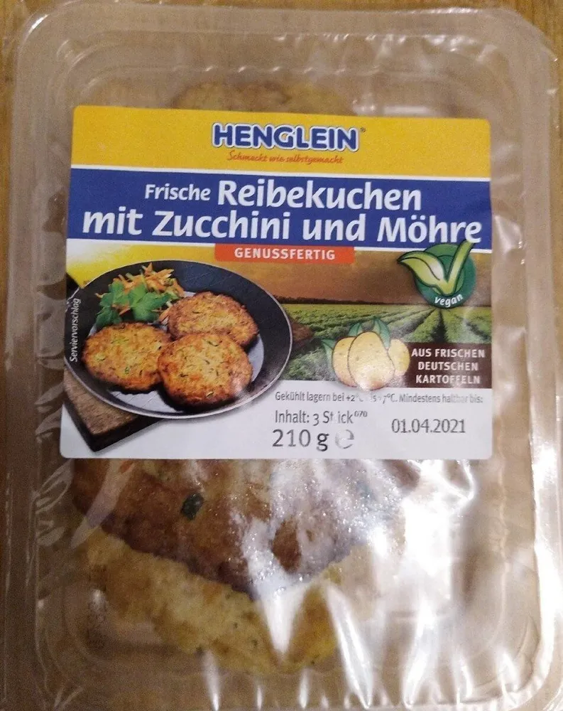 Frische Reibekuchen mit Zucchini und Möhre