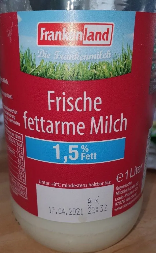 Frische fettarme milch