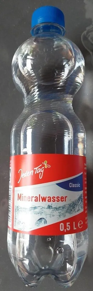 Mineralwasser 05 L Classic