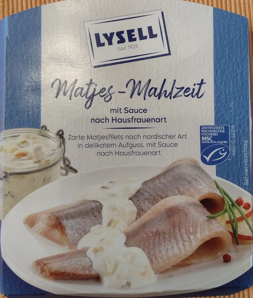 Matjes-Mahlzeit mit Sauce Hausfrauenart