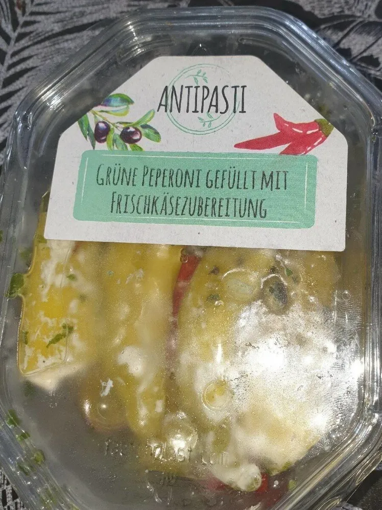 Poivrons vers fourré au fromage à la crème