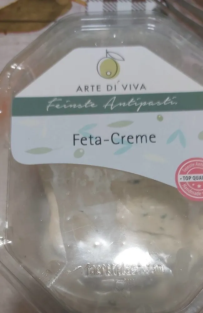 Feta creme