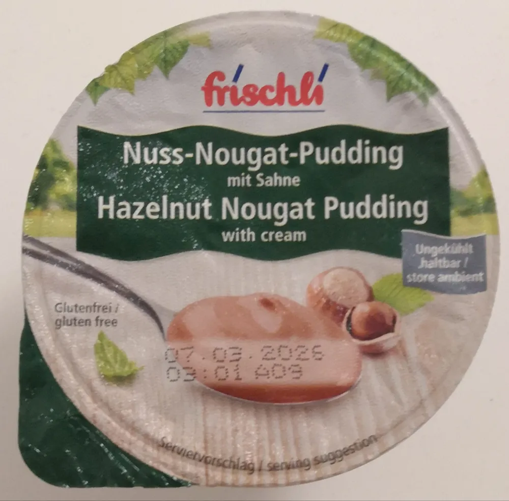 Nuss-Nougat-Pudding mit Sahne