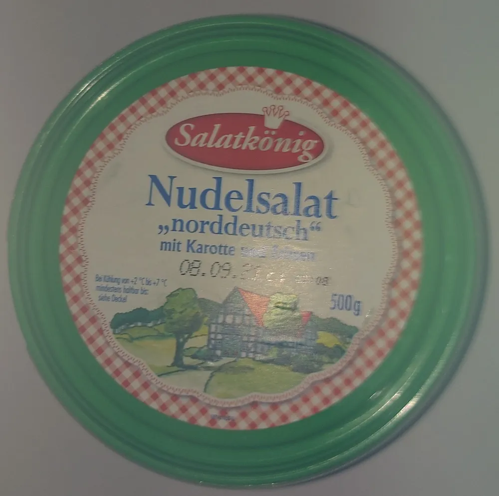 Nudelsalat „norddeutsch” mit Karotte und Erbsen
