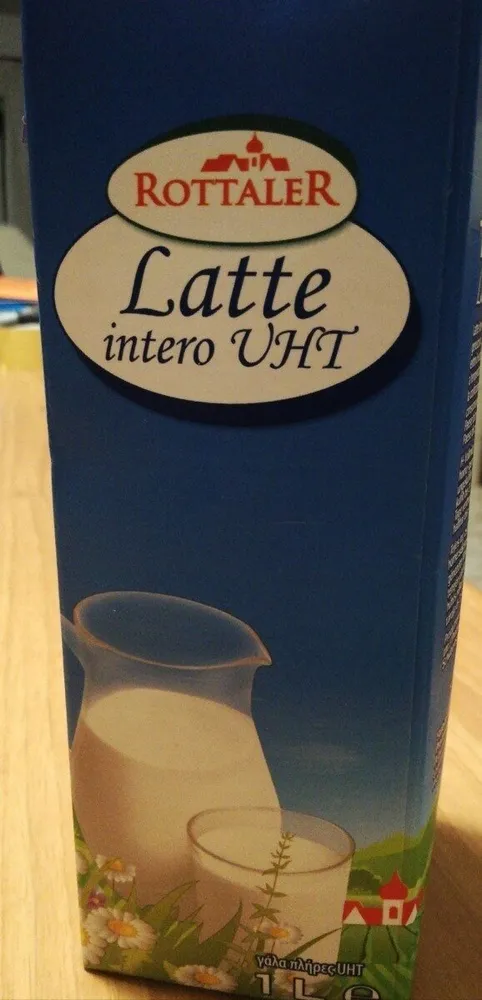 Latte intero UHT