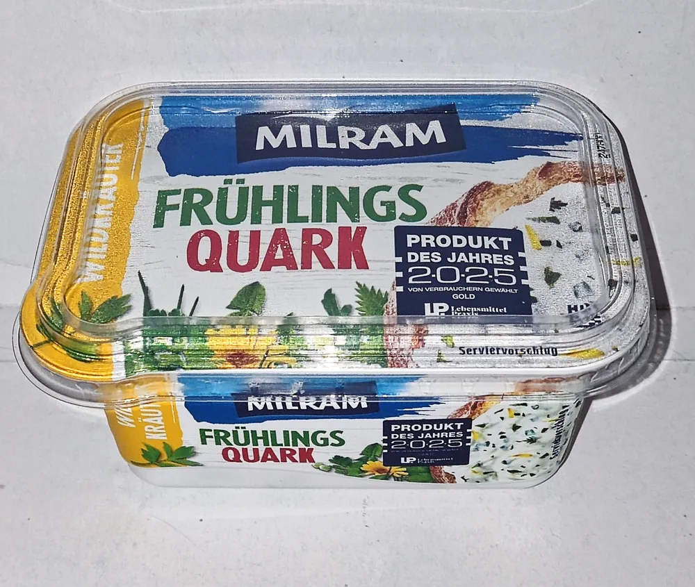 Frühlingsquark Wildkräuter