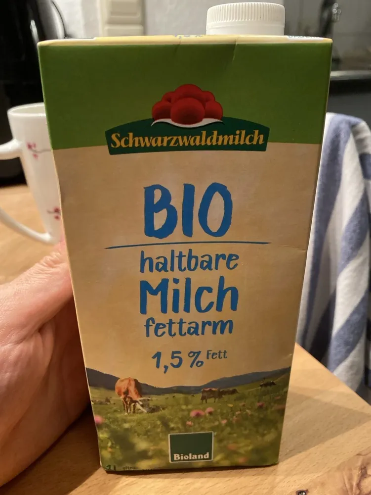Haltbare fettarme Bio-Milch