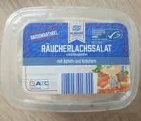 Räucherlachssalat mit Äpfeln und Kräutern