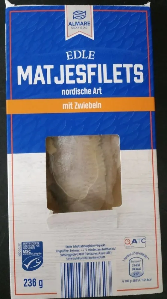 Matjesfilet mit Zwiebeln