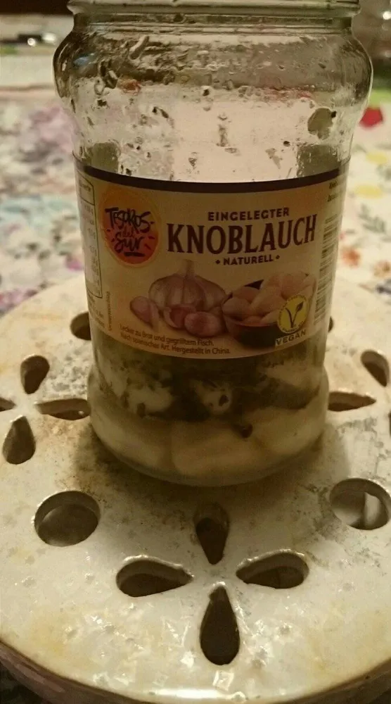 Eingelegter Knoblauch
