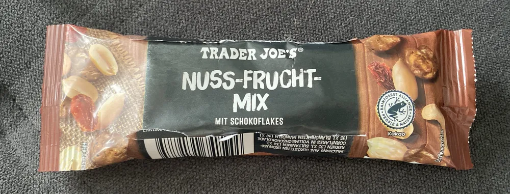 Nuss-Frucht-Mix mit Schokoflakes