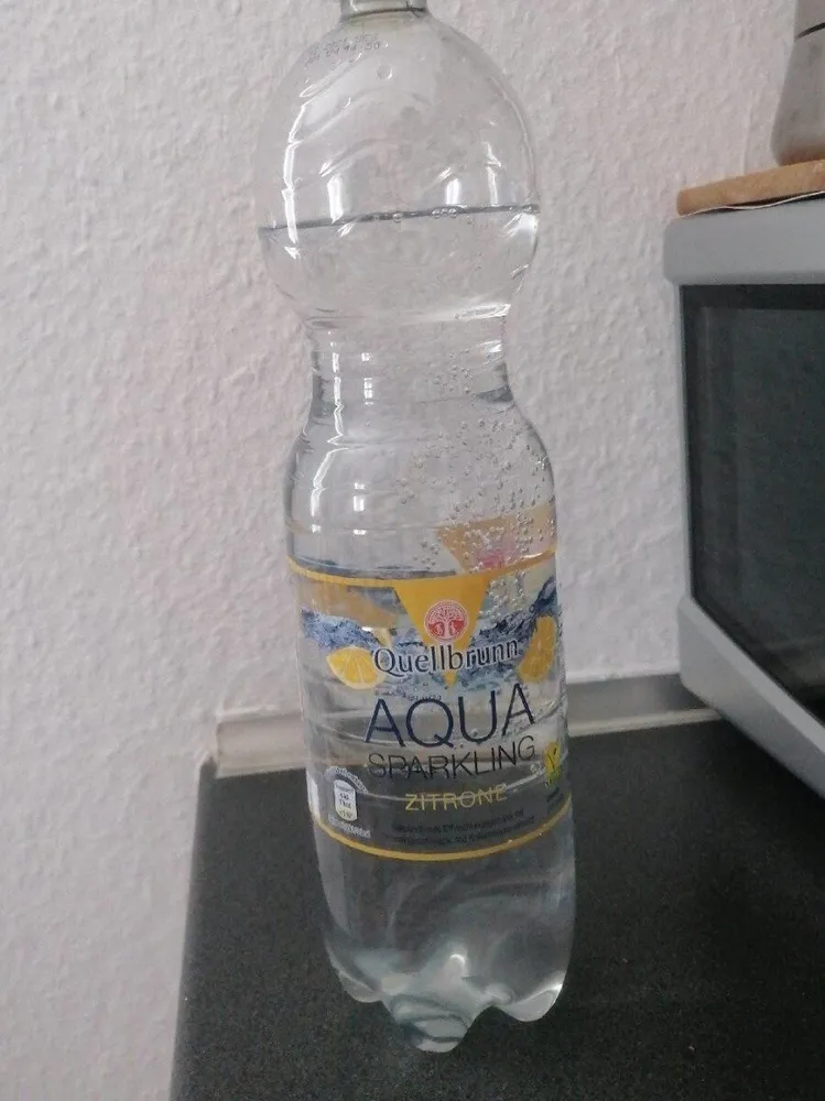 Aqua Sparkling Zitrone