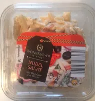 Nudelsalat mit Gemüse und Oliven