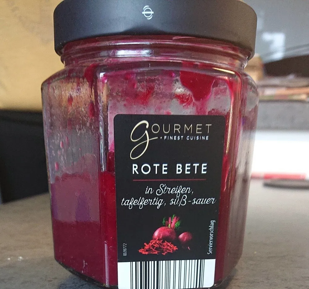 Rote Bete in Streifen