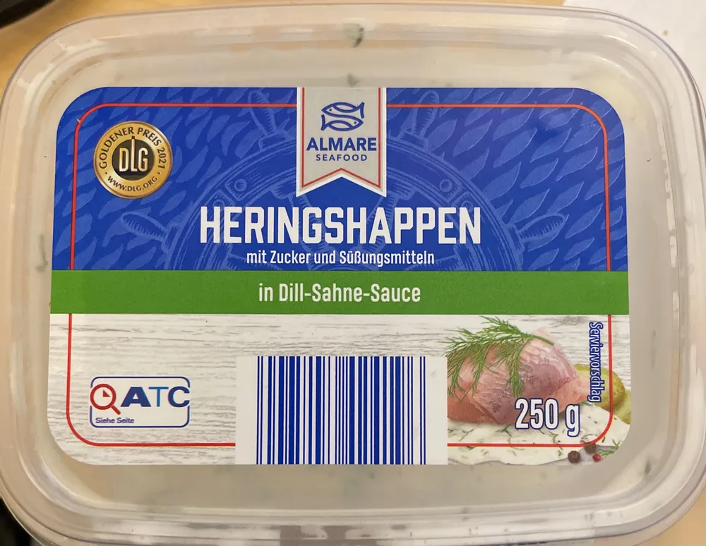 Heringshappen in Dill-Sahne-Sauce