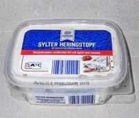 Sylter Heringstopf mit Apfel und Tomate