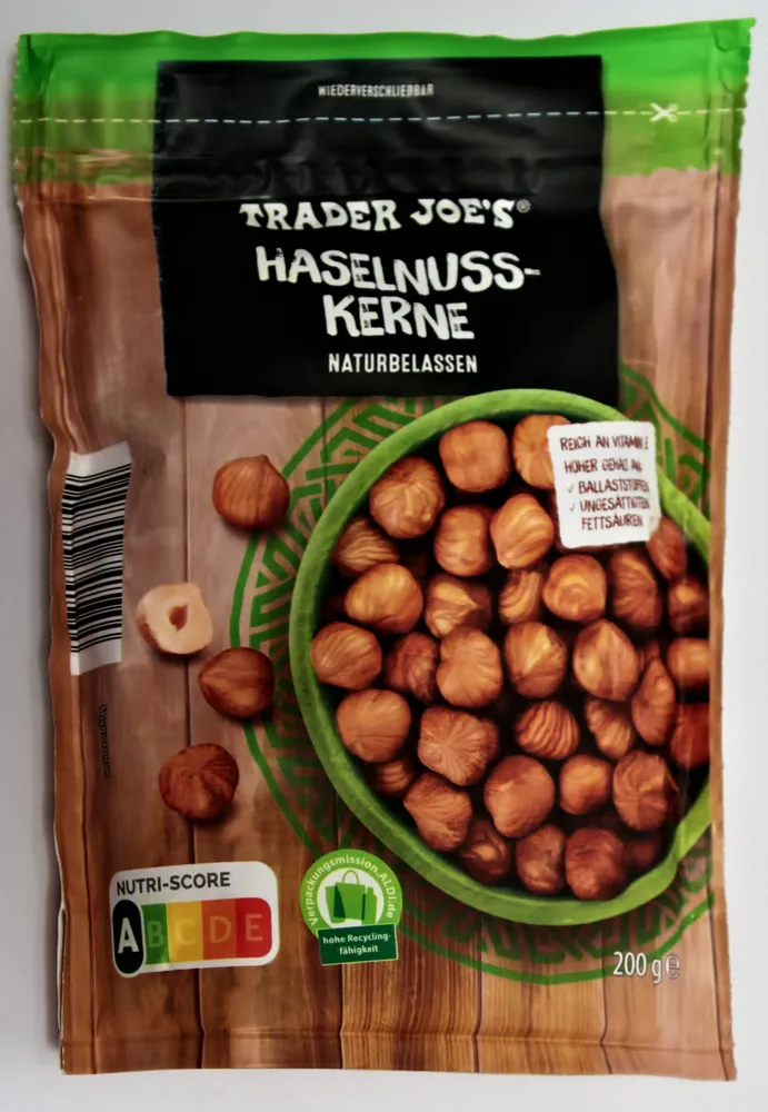 Haselnuss-Kerne