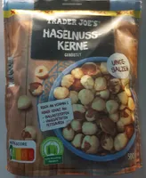 Haselnusskerne, ganz, geröstet