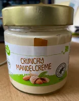 Crunchy Mandelcreme