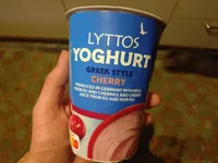 Yogurt Greek style cherry